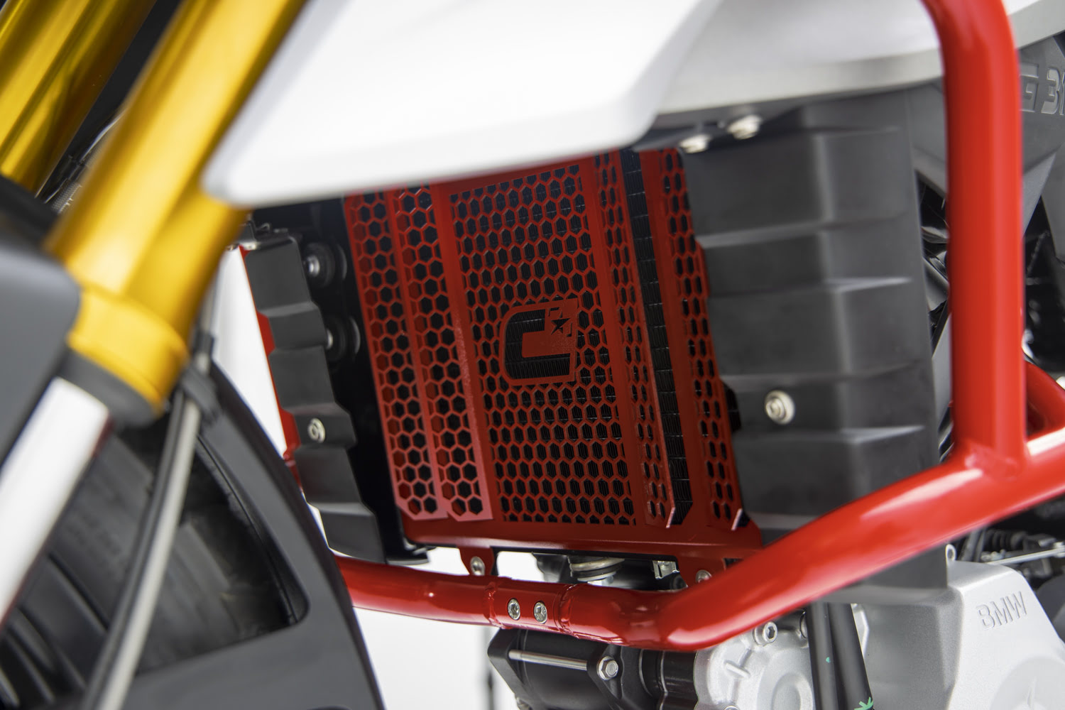 Grelha Frontal de Radiador CROSSPRO 